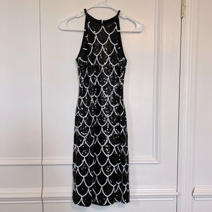 Cache sequin dress